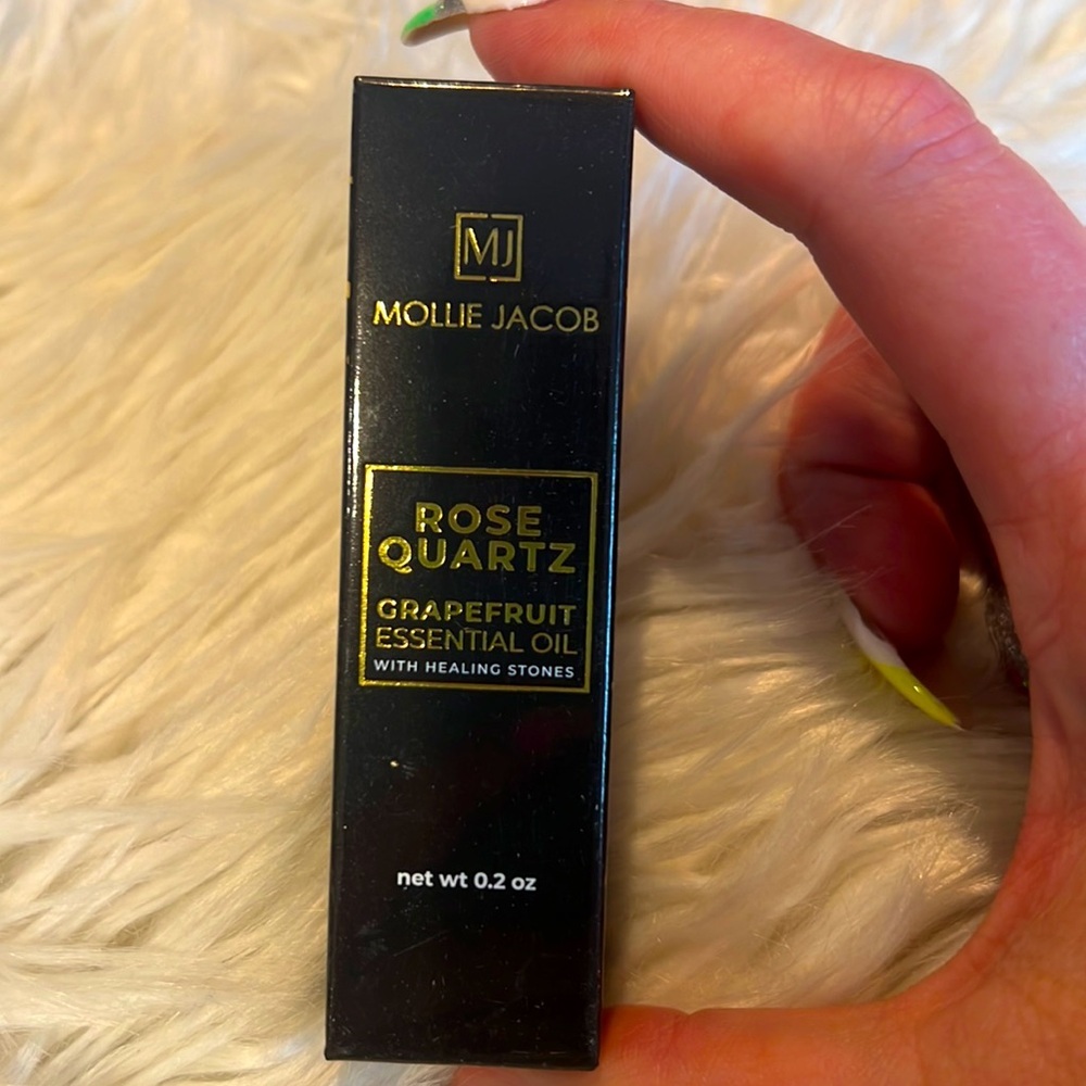 Mollie Jacob rose quartz new in box